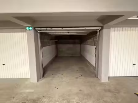 garage sécurisé 14m2 à vendre – rue yvan et claire goll 67200 strasbourg