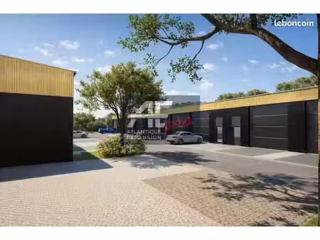 local d'activite 197 m² malville