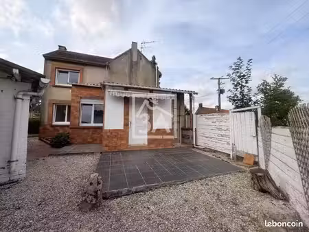 maison 6 pièces 92 m²