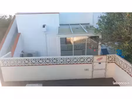 maison t3 avec jardin  200 m des plages