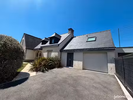 maison familiale décorée avec goût