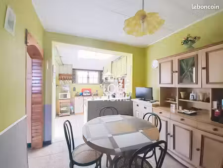 maison 4 pièces 85 m²