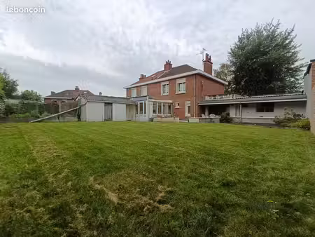 maison 5 pièces 102 m²