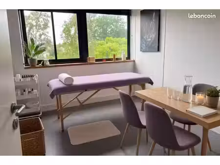 a louer  bureaux individuels  fermés sur plateau de 100 m²