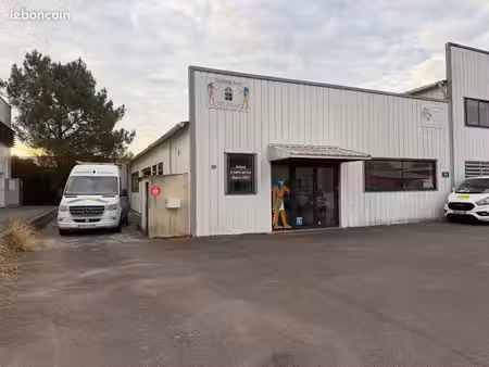local dépôt