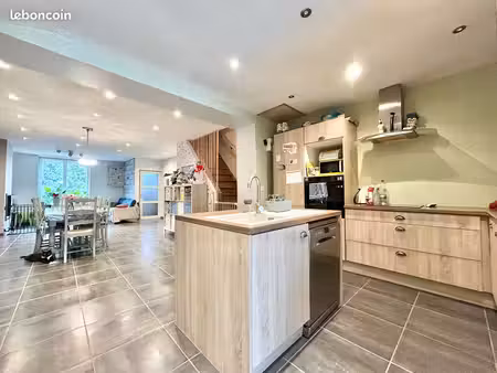 maison 4 pièces 125 m²