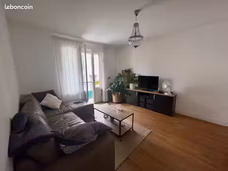 maison 76m2 secteur lycées  gare