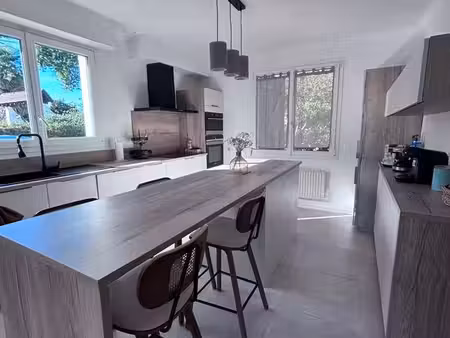maison 142m2 sauvagnon