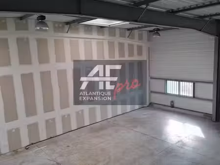 local d'activite 372 m² donges