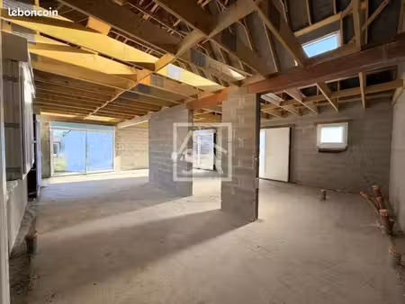 maison 7 pièces 125 m²