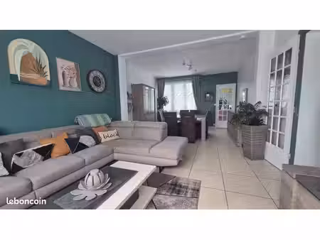 maison 6 pièces 135 m²