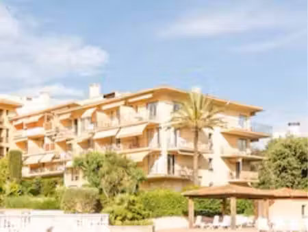 vend studio 2eme quinzaine mai en multipropriete à st tropez