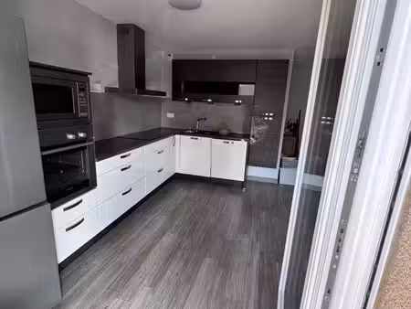 appartement f3 65m2 rez jardin centre ville