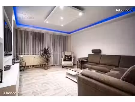 lingolsheim – appartement lumineux 75 m² avec double balcon  véranda  garage fermé et cave