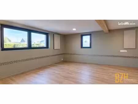 bureaux 131 m² questembert