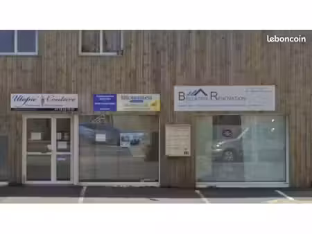 location bureau avec vitrine