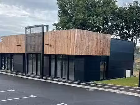 local commercial 54 m² auray
