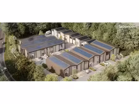 local 449 m² queven