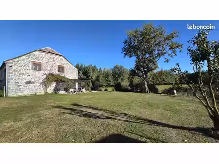 maison de village 8 pièces 204 m²