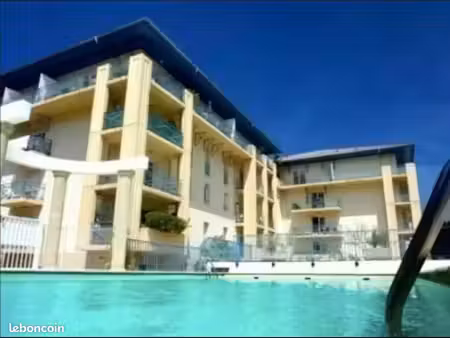 studio dans une résidence sécurisée avec piscine au coeur d'anglet