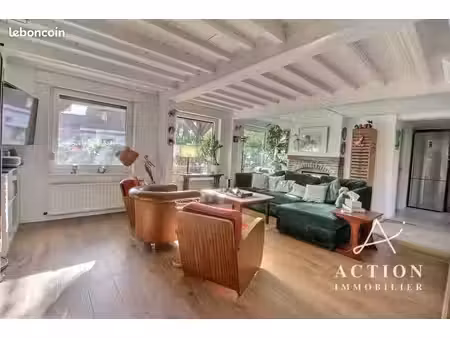 maison 7 pièces 137 m²