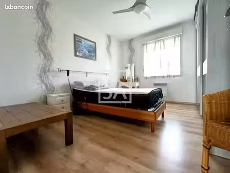 maison 8 pièces 118 m²