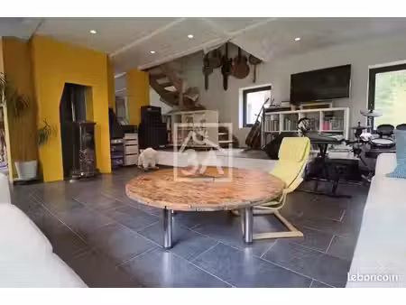 maison 7 pièces 115 m²