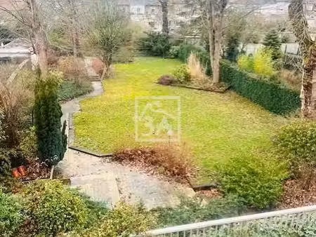 propriété 11 pièces 200 m²