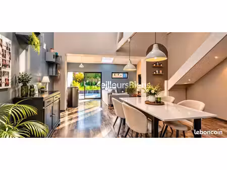 maison 6 pièces 127 m²