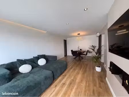 particulier vend appartement t4