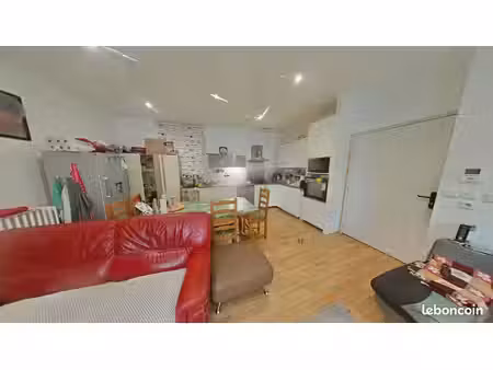 maison 6 pièces 207 m²