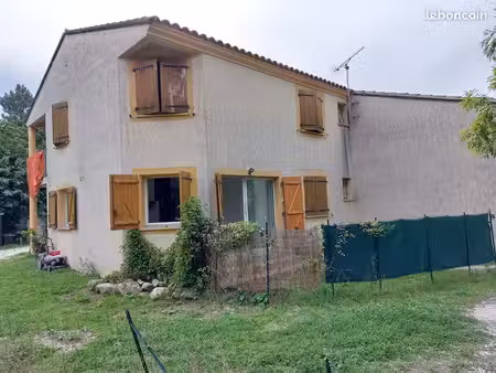 appartement f2 à corneilla de conflent