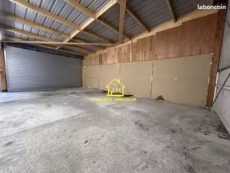 parking/box 66 m² gonneville-la-mallet