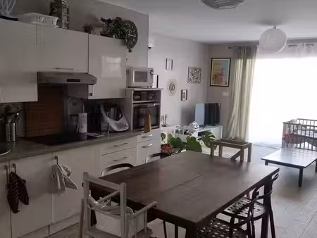 f3 à louer à l'année à latour bas elne
