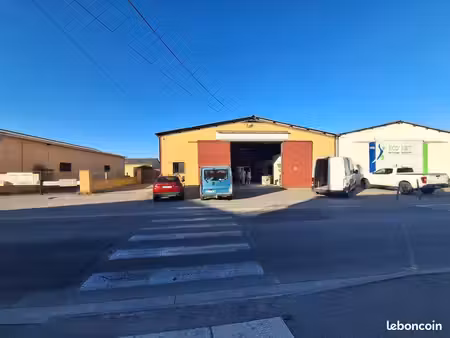 hangar artisanal a louer