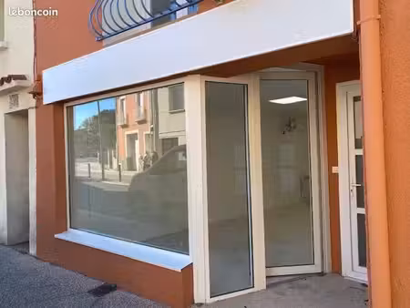 a louer joli local 32 m2 à argelès sur mer