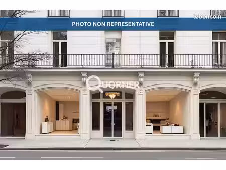 murs commerciaux 850 m² tarbes