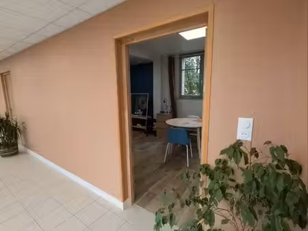 bureau 18 m² – cabinet paramédical  médical  bien être