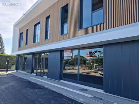 local commercial 193 m² mouvaux
