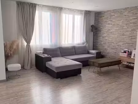 appartement rénové 68m2 + garage