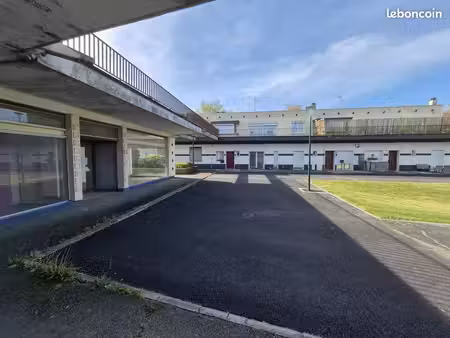 local commercial 1988 m² achicourt