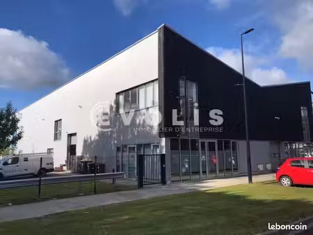 local d'activité 333 m²
