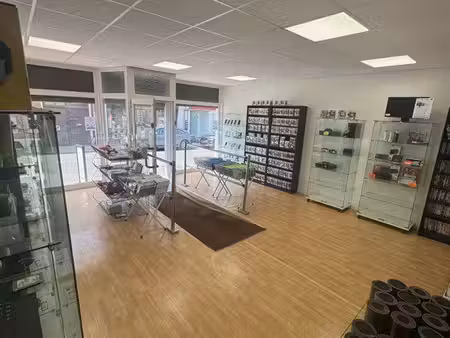 à louer – local commercial 100 m² rénové – centre-ville billy-montigny – 890