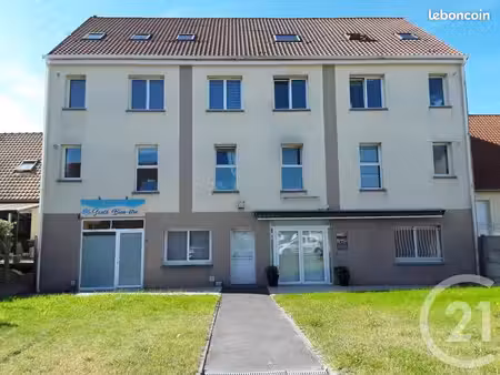 local 100 m²