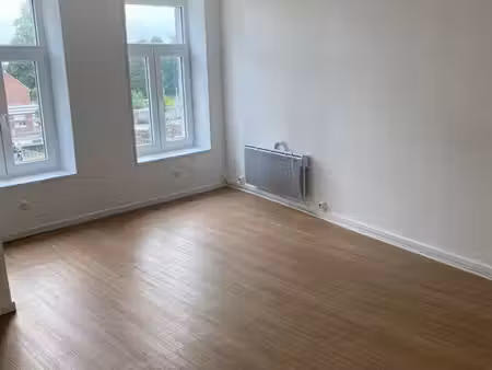 appartement 1 chambre bavay centre