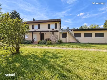 vends maison familiale