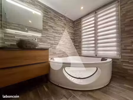 maison 4 pièces 109 m²