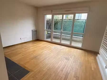 location 35 m2 châtillon