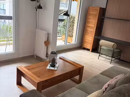 meublé : studio meublé 30 m² – rueil-malmaison buzenval