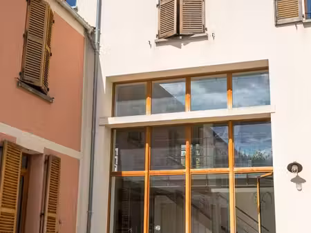 appartement f2 pièces +mezzanine 54 m²